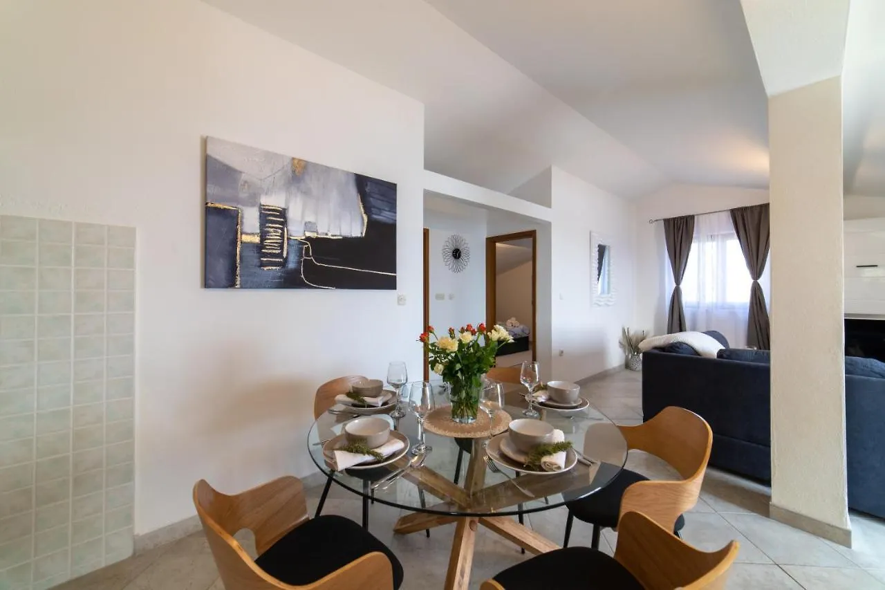 House Villa Mira Trogir 0*,